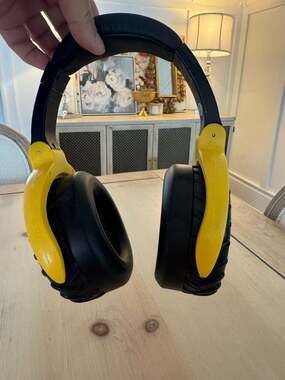 Tonka Truck Tire Design Over-Ear Kids Wired Headphones - Yellow/Black